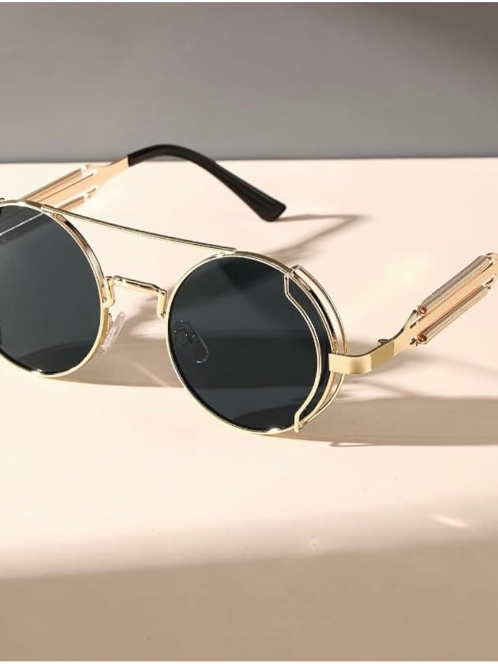 1 Pair Vintage Sunglasses - Retro Round Frame Accessory Sunglasses